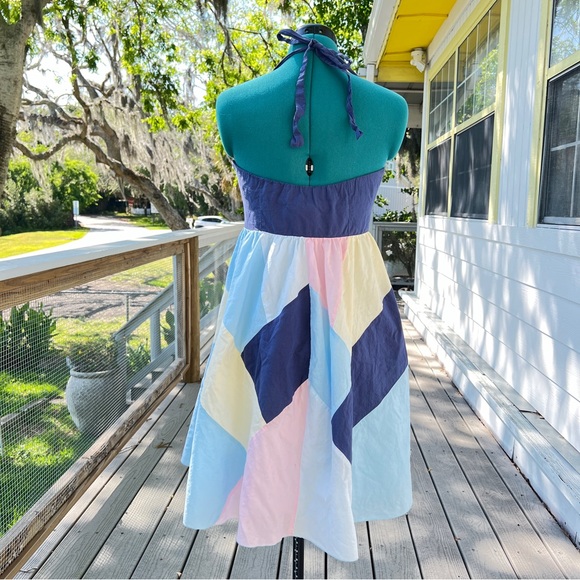 Y Apparel U.S.A: Colorful Halter Top Midi Dress. Women’s Size Medium. - Picture 2 of 10